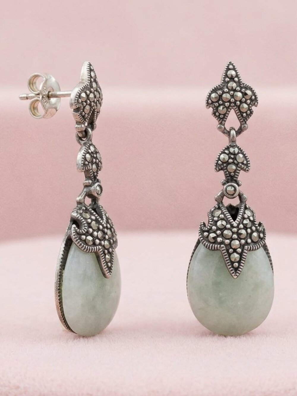 Vintage Sterling silver Marquis Jade stone earrings